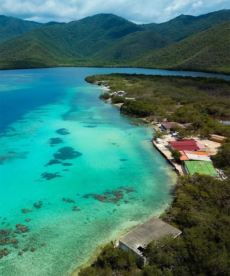 Mochima 2 Días 1 Noche | Jaky Tours paquete turístico